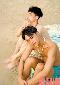 国产Chinese男男GaySexPorn文化观察：当代青年群体的隐秘欲望投射